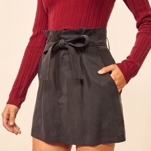 REFORMATION Jennings Paper Bag Mini Skirt In Charcoal